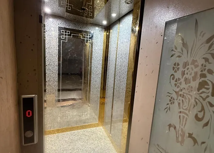 Florenza Khamsin Apartahotel